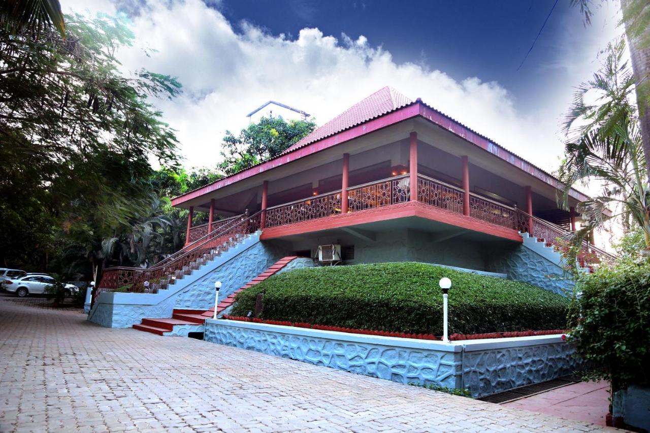 Outpost@Alibaug Hotel Alībāg Exterior foto