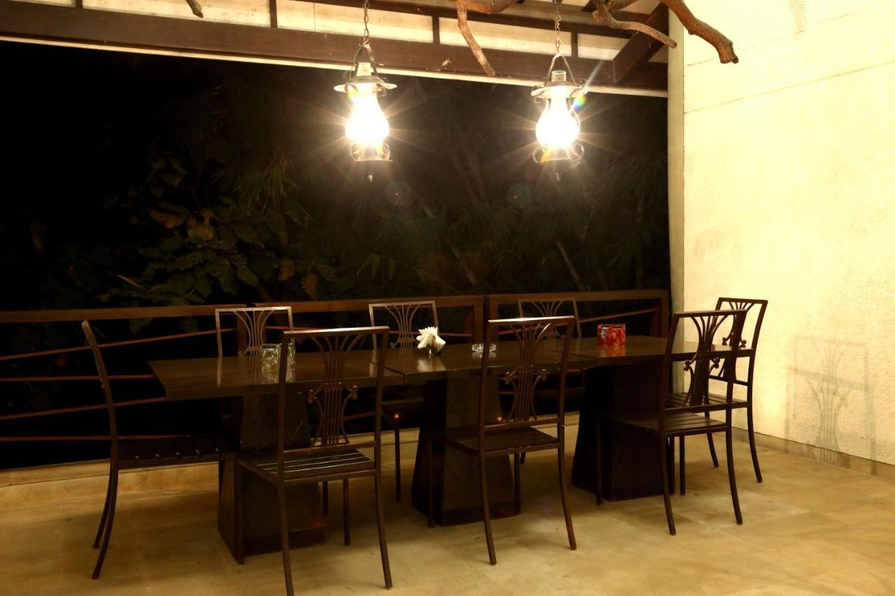 Outpost@Alibaug Hotel Alībāg Exterior foto
