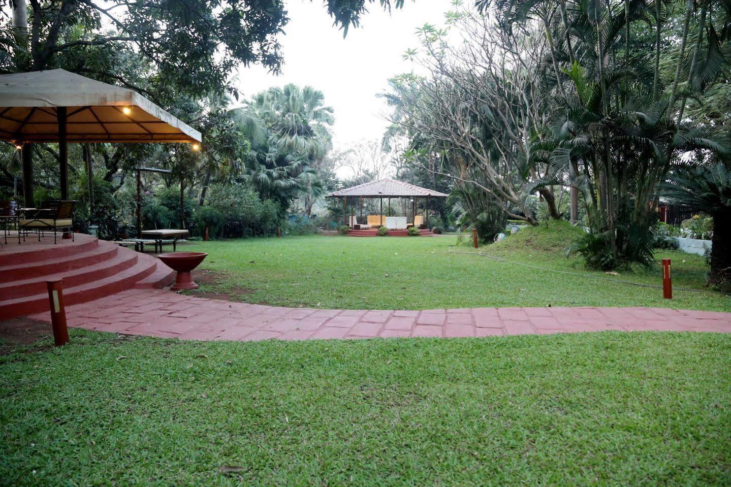 Outpost@Alibaug Hotel Alībāg Exterior foto