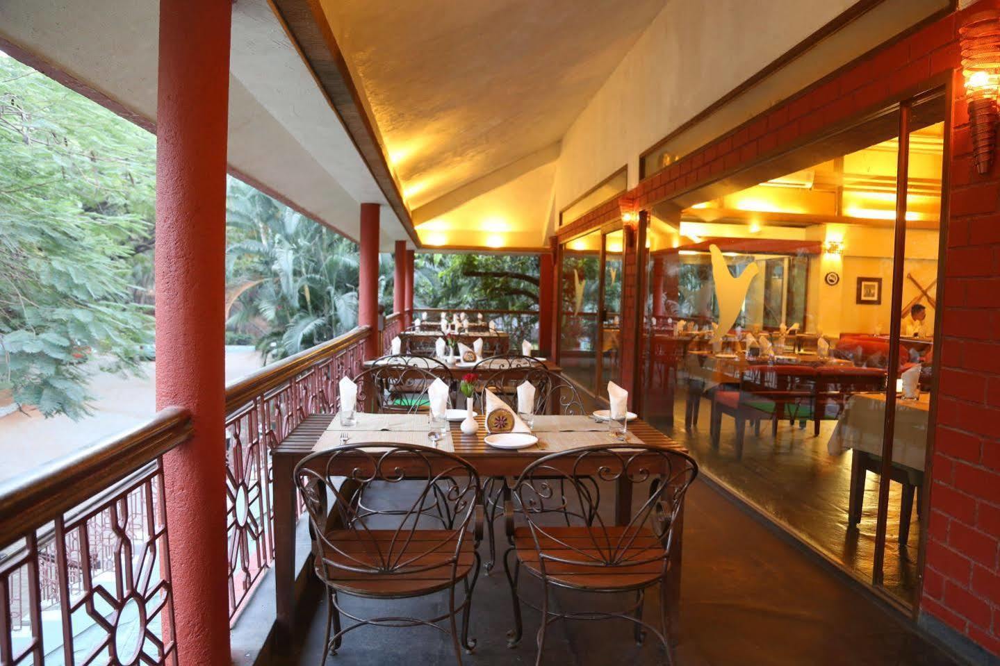 Outpost@Alibaug Hotel Alībāg Exterior foto