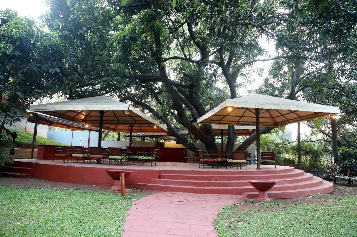 Outpost@Alibaug Hotel Alībāg Exterior foto